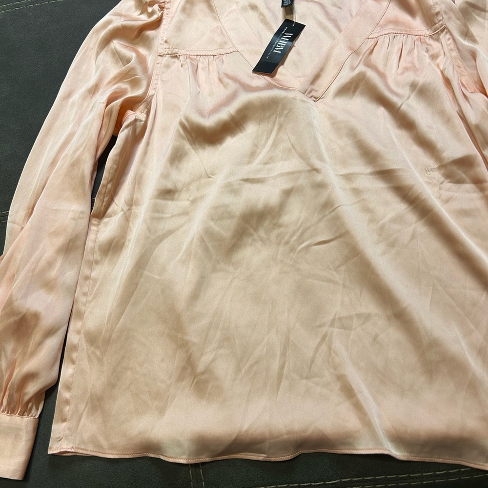 White House Black Market Blush V-Neck Blouse